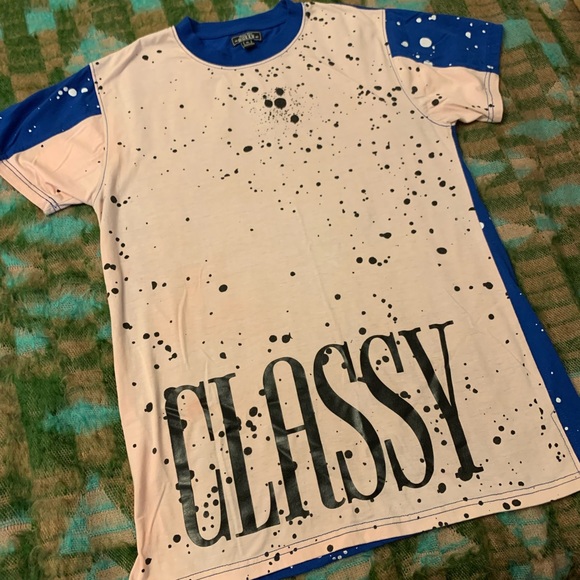 Classy & Hood Splatter 2-Tone Shirt - Picture 2 of 5